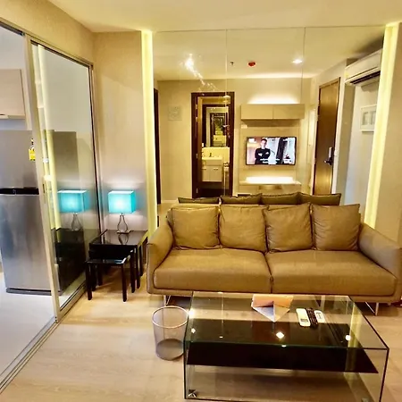 Luxury Apartment Near Downtown